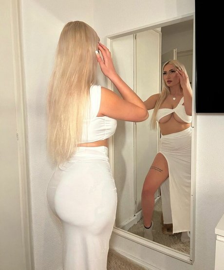 lu isaa OnlyFans Leak