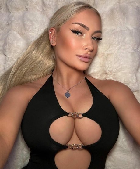 lu isaa OnlyFans Nacktbilder geleakt