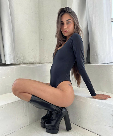 Nikki Jayy OnlyFans Pornografie