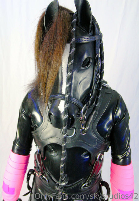 skystudios42 OnlyFans kostenlos