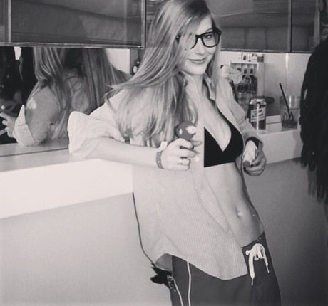 Stevie Wynne Levine Model OnlyFans Foto