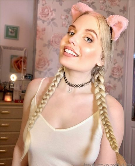 ittybittyprettykittyfree Leaks OnlyFans