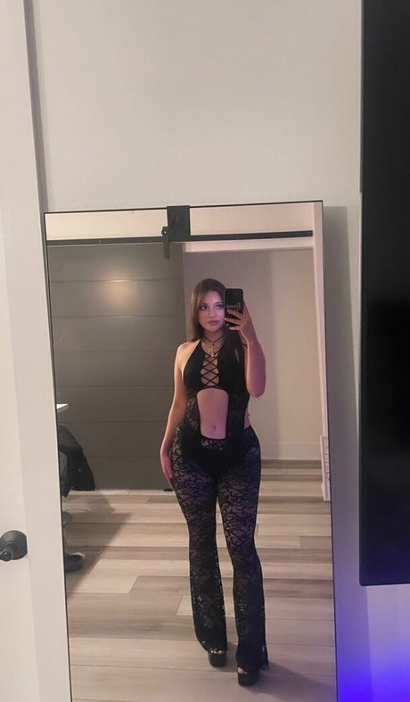 bernaarose Sex auf OnlyFans