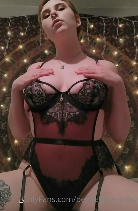 beetlejuice baby Titten OnlyFans