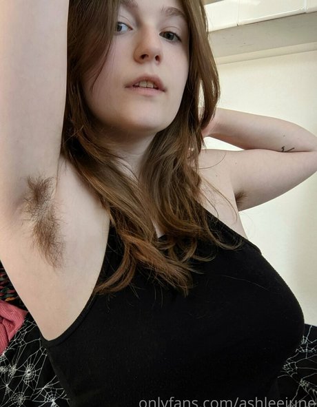 ashleejune Nackt Leaks OnlyFans