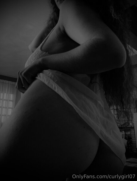 Curlygirl07 OnlyFans Inhalte