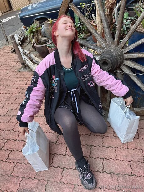 Noxlada OnlyFans Gratis-Inhalte