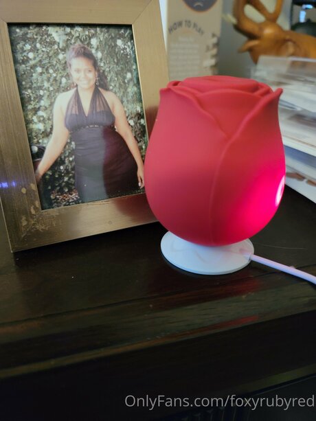 Foxyrubyred Nacktpornos auf OnlyFans