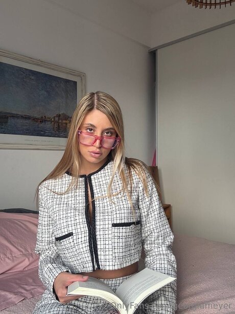 Georgiameyer Nacktbilder geleakt OnlyFans