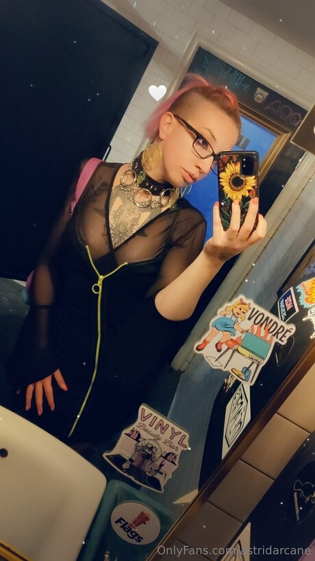 Astridarcane OnlyFans Nacktbilder geleakt