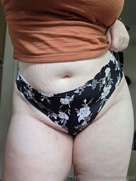 Livvytheghoul OnlyFans geleakter Pornografie