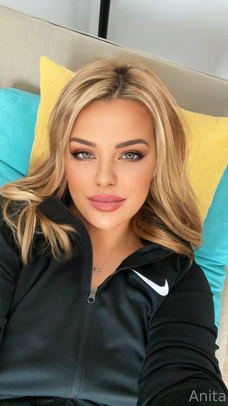 Lovewithanita Leaked OnlyFans Nacktbilder