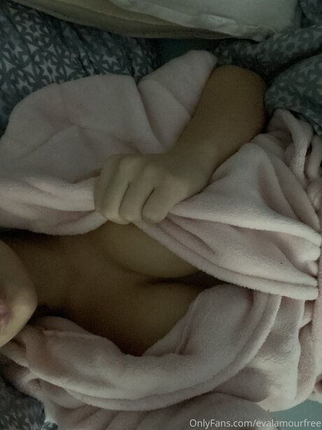 Evalamourfree Nacktporno OnlyFans