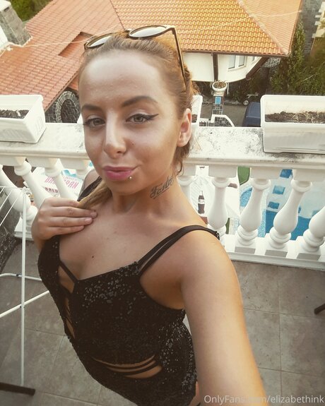 Elizabethink OnlyFans Beiträge
