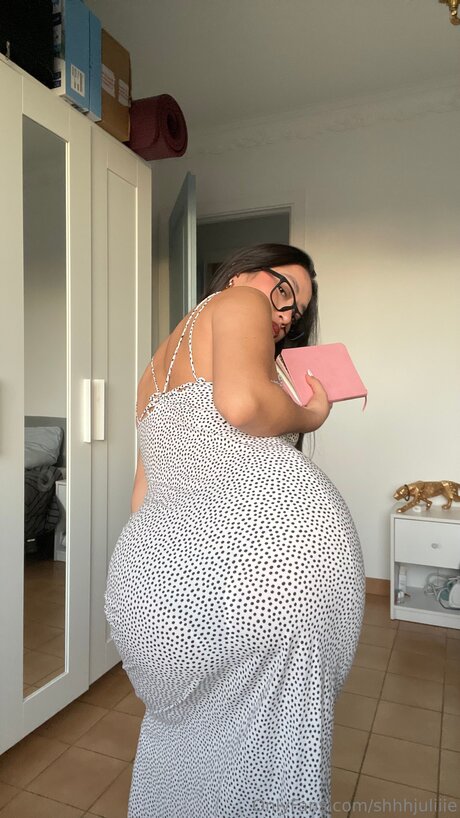 Shhhjuliiie OnlyFans Leaks Pornografie