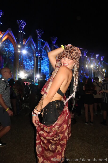 Alannahangel Unzensiert OnlyFans