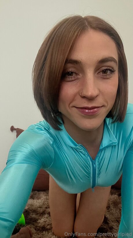 Naughtsoshhy OnlyFans