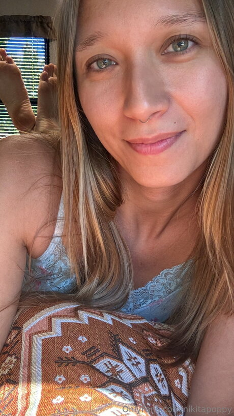 Nikitapoppy Nackt auf OnlyFans