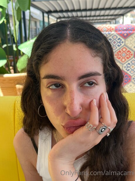 Almacami Nacktbilder von OnlyFans