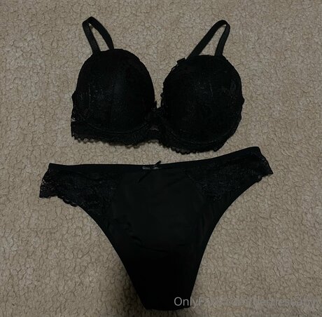 Berriesbabyy Oben ohne OnlyFans