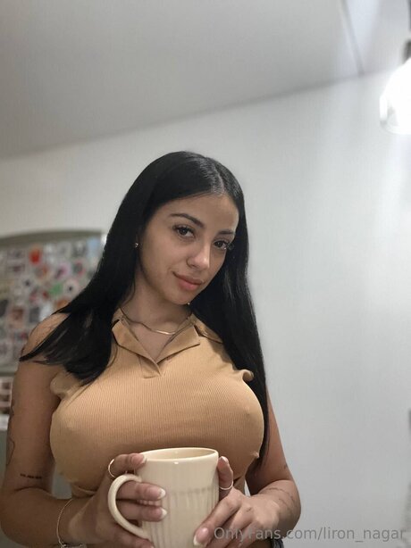 Liron Nagar OnlyFans nackt