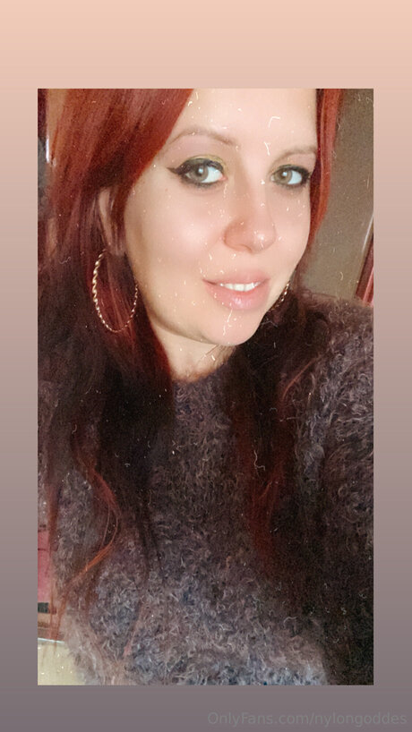 gothic dicke onlyfans schön nackt Shot