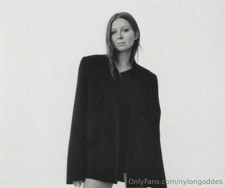 Nylongoddes OnlyFans Mega