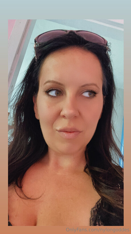 Nylongoddes OnlyFans Pornografie geleakt