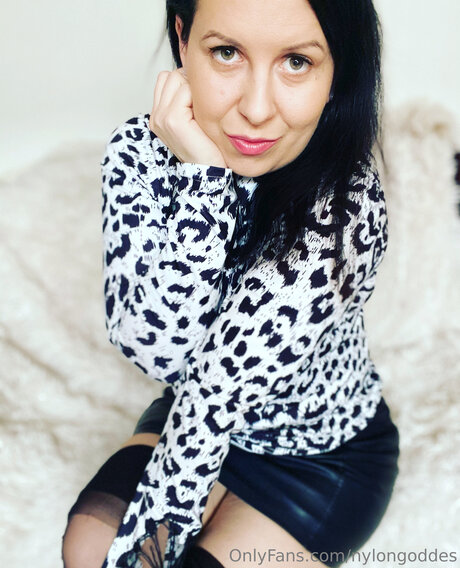 Nylongoddes OnlyFans geleakte Pornografie