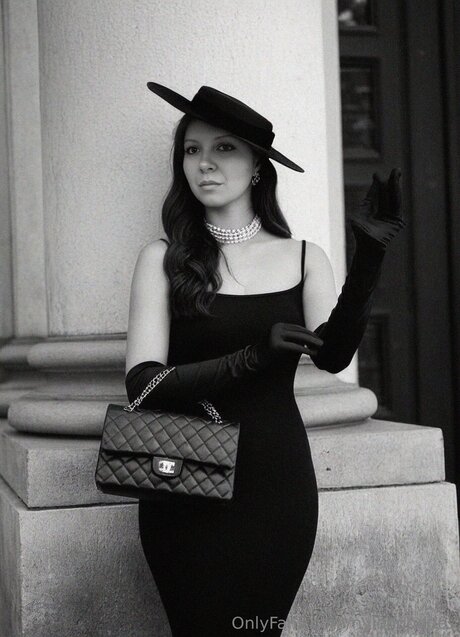 Nylongoddes Nacktbilder-Leaks von OnlyFans