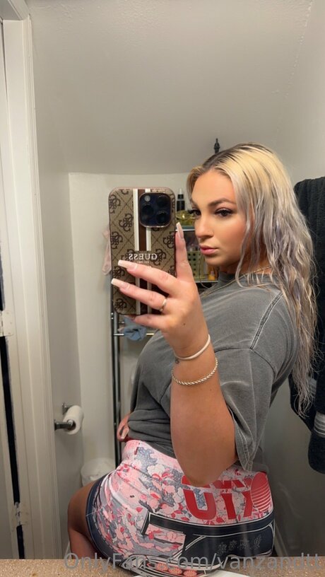 Vanzandtt OnlyFans geleakte Bilder