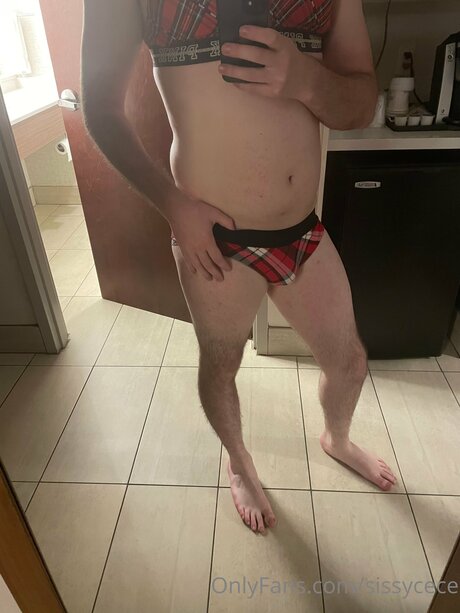 Sissycece Nacktbilder von OnlyFans geleakt