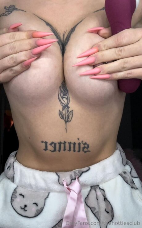 Thehottiesclub OnlyFans XXX