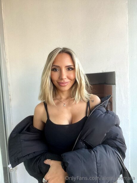 Alessiaferrara OnlyFans Lesbisch
