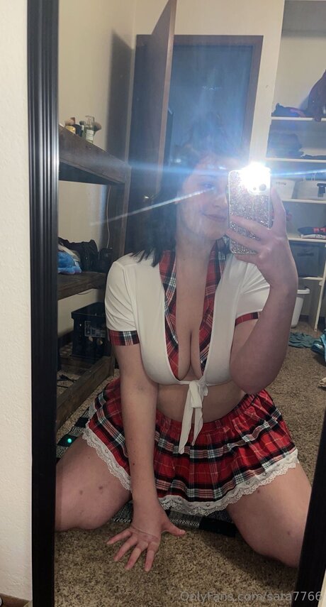 Sara7766 OnlyFans Leak