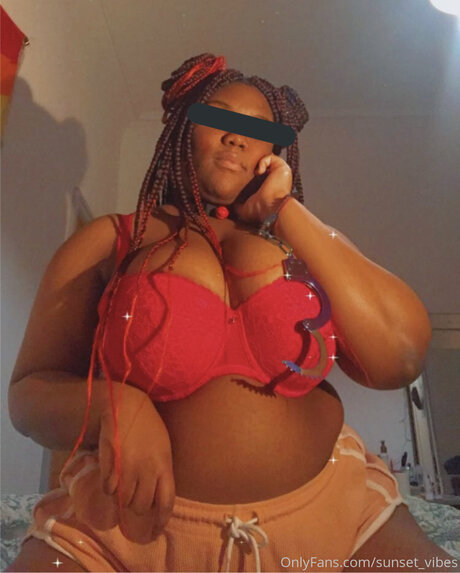 Sunset Vibes Nacktbilder von OnlyFans