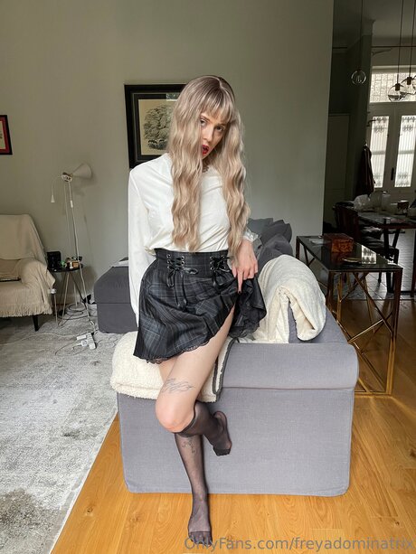 Freyadominatrix Nacktbilder geleakt OnlyFans geleakt