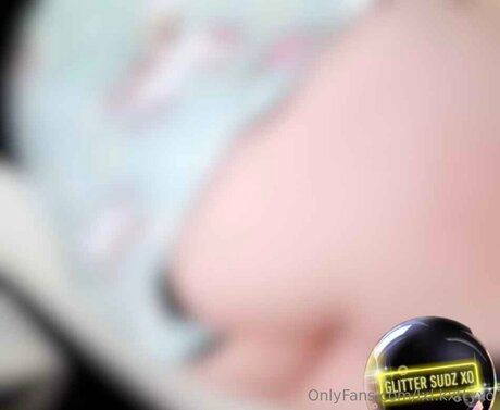 Lxl Kxttyxo Nacktbilder von OnlyFans geleakt