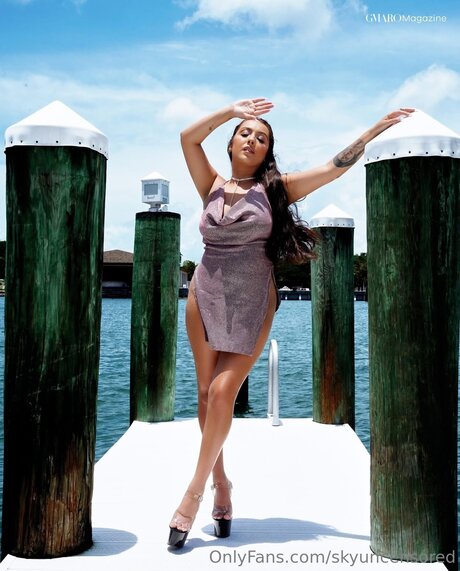 Skyuncensored Titten OnlyFans