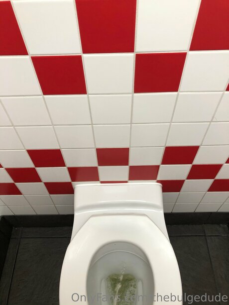 Thebulgedude OnlyFans Nacktbilder