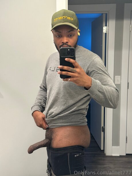 Allnet777 OnlyFans Star