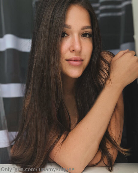 Ellie Lane Sextape OnlyFans Nacktbilder