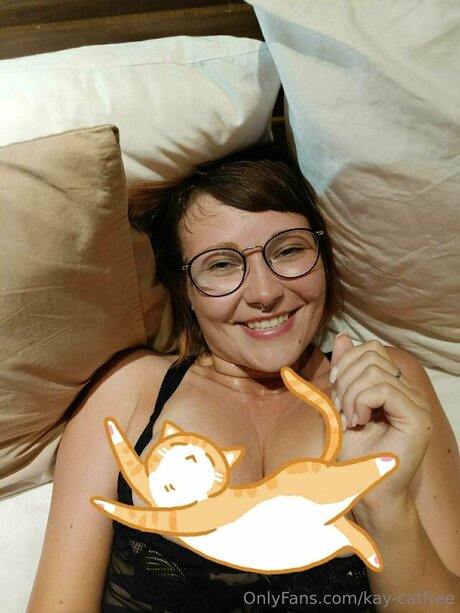 Kay Catfree OnlyFans Striptease