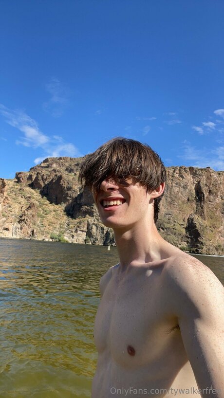 Tywalkerfree OnlyFans Joi