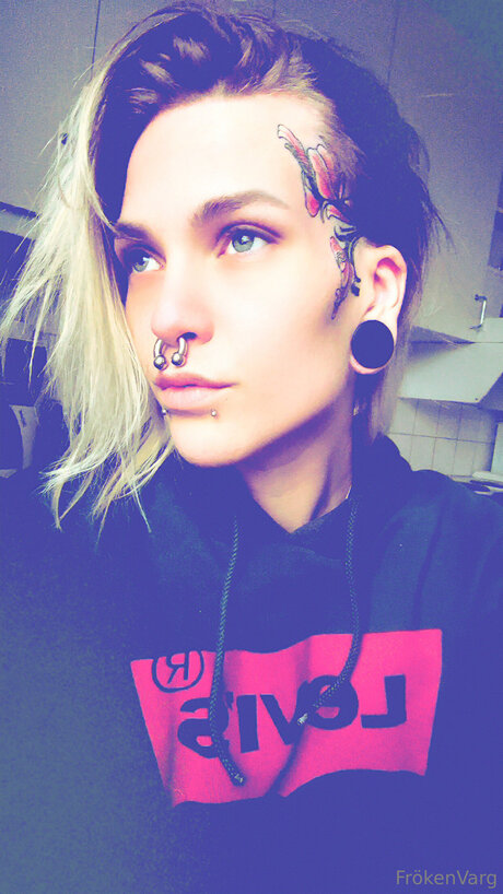 Frokenvarg Nacktbilder OnlyFans