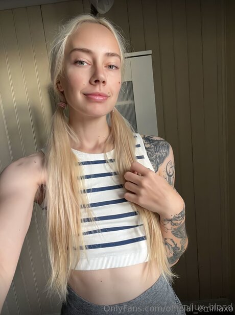 Official Emiliaxo Nacktbilder von OnlyFans geleakt