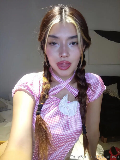 Oliviawu OnlyFans Star