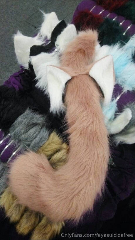 Feyasuicidefree NurlyFans-Pornos