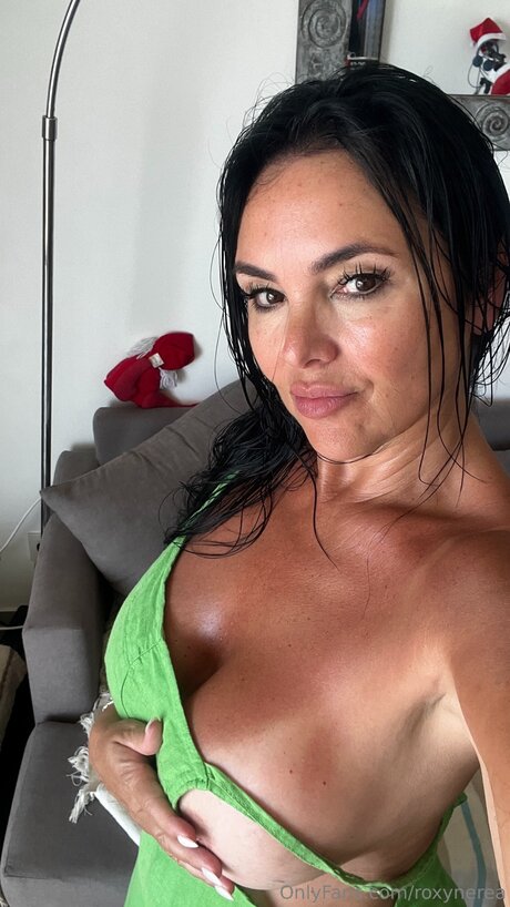 Roxynerea Gratis OnlyFans