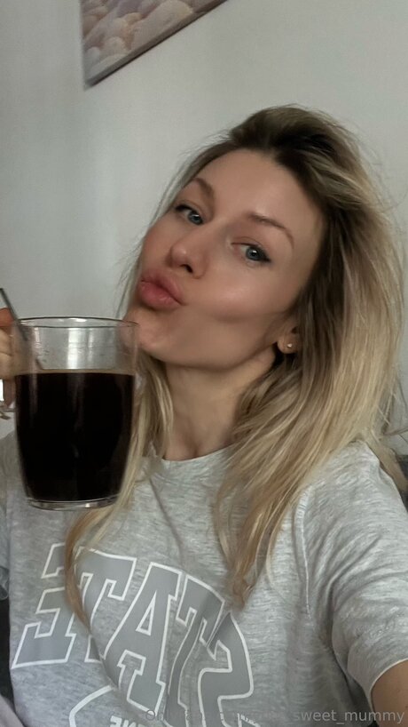 Your Sweet Mummy OnlyFans schlank